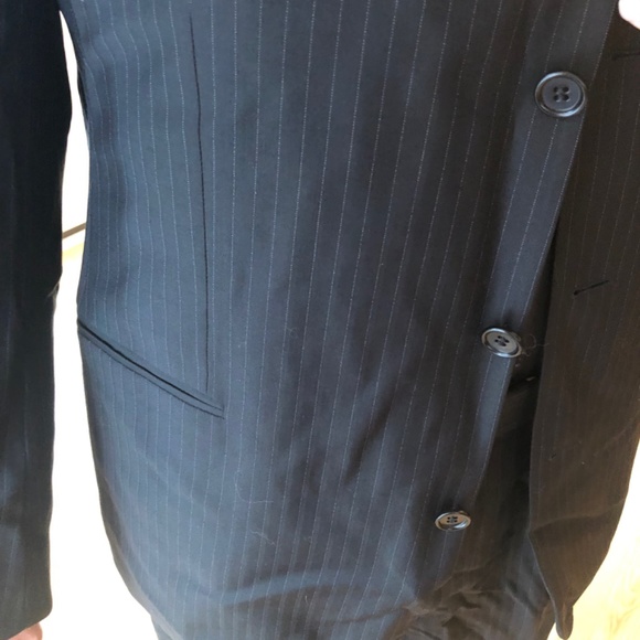 Boss suit - Picture 5 of 6